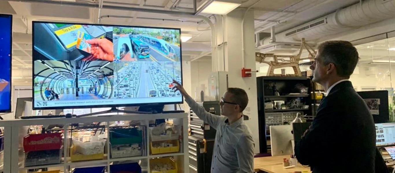 Κ. Μπακογιάννης: Επισκέφτηκε το ΜΙΤ -Θέμα οι «έξυπνες» πόλεις (φώτο)